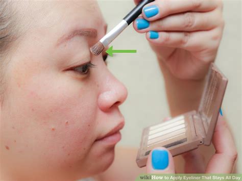 How to apply gel liner. 5 Ways to Apply Eyeliner That Stays All Day - wikiHow