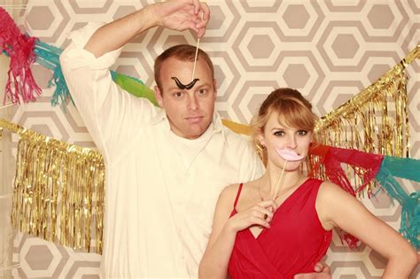 We've got some wedding entertainment ideas that will add that extra oomph to your celebration. Wedding Guests Goof Off in Photo Booth