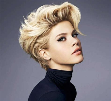 Bob ist eine dieser frisuren, die niemals aus der mode kommen. Kurzhaarfrisuren: 55 tolle Haarstyling Ideen für die ...