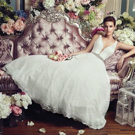 Phoenix wedding dresses and gowns. Phoenix AZ October 28th at the Phoenix Convention Center ...