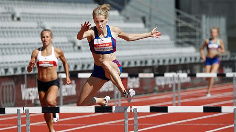 Sara slott petersen skal formentlig løbe hurtigere end nogensinde, hvis den danske hækkeløber skal blande sig i medaljekampen ved ol i sara slott petersens bedste tid i 2021 er på 55,21 sekunder. Sara Slott Petersen