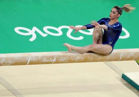 She placed 4th in all around and silver medal on floor exercise in this world´s, beating the russian queen. Daniele Hypolito admite aposentadoria em jogos olímpicos