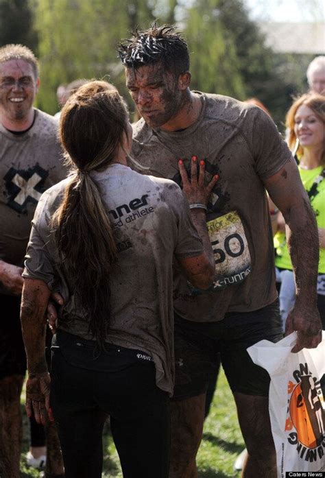 Leandro penna entrega su sueño a su fundación vive skete chile ( bailando por un sueño chile ) 15/06/2020 gracias a bagno por la donación de 4 mil kg de fru. Katie Price And Leandro Penna Get Down And Dirty For ...