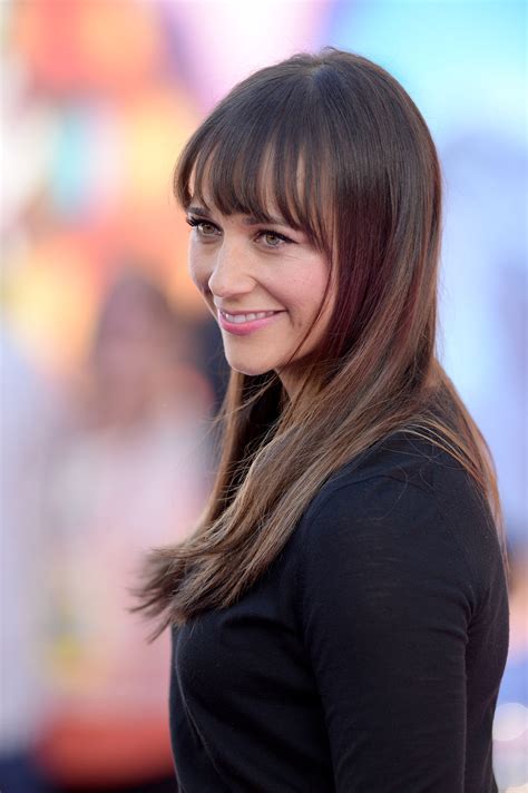 Rashida leah jones (/ r ə ˈ ʃ iː d ə /; Pin by Mack on Rashida | Rashida jones, Hair styles, Long ...