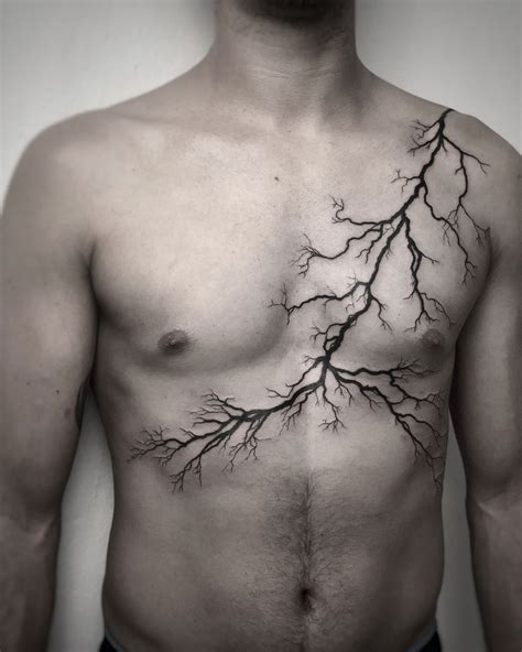 Meaning tattoo lightning in comparison with the natural spectacle and understanding of his men of times past, it can be interpreted as a negative point of view, and with the positive. Lighting Strike