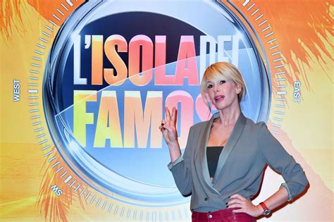 Concorrenti e biografie dei partecipanti all' isola dei famosi 2019: Isola dei Famosi, ecco i concorrenti: nel cast pornostar ...