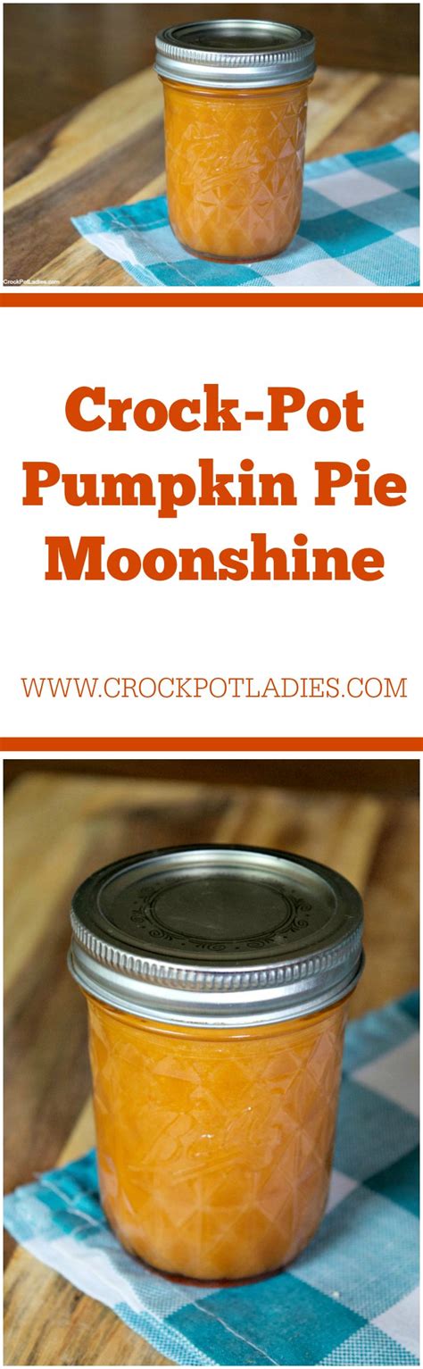 Add water, sugars and vanilla extract to a large pot or crock pot. Crock-Pot Pumpkin Pie Moonshine - Crock-Pot Ladies