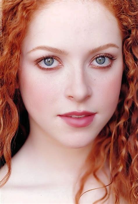 Makeup for red hair blue eyes and pale skin. Stunning | Red haired beauty, Red hair woman, Beautiful ...