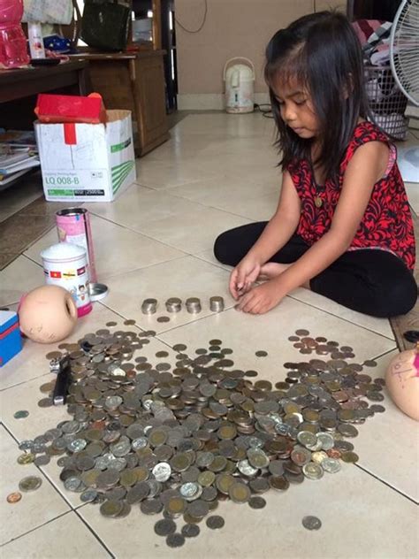 หน้าแรก ข่าวทั่วไป ออมสิน ฉลองครบ 108 ปี เปิดตัวสลากออมสิน. กระปุกออมสิน ปี 2560 (รถบัสออมสิน)... - Pantip