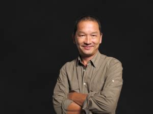 Manage your video collection and share your thoughts. 廖啟智 | art-mate.net