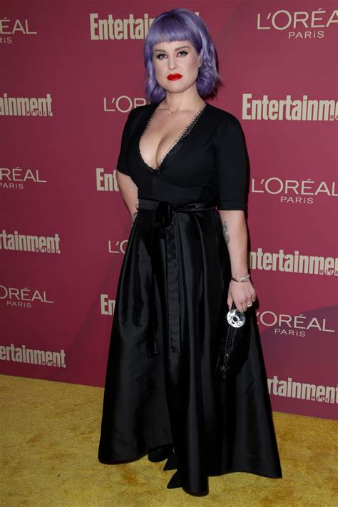 Kelly osbourne had a major physical transformation that has fans barely recognizing her. KELLY OSBOURNE at 2019 Entertainment Weekly and L'Oreal Pre-emmy Party in Los Angeles 09/20/2019 ...