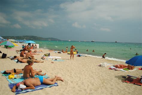 T his is the beach that has fuelled st tropez's fame since 1955. Restituito Vincent Saint-Tropez paysagiste, aménagement et ...