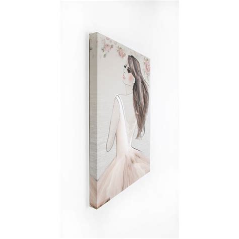 E' conosciuta per la riproduzione di dipinti murali e di tessuti dipinti in stile elisabettiano. Elizabeth Printed Canvas Wall Art - GrahamBrownUK