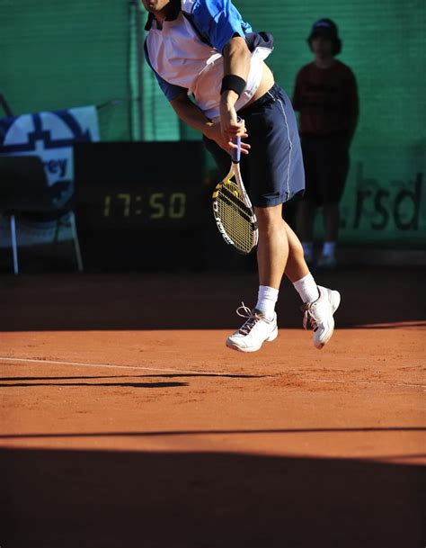 Surface perennial rye grass, cut to height of 10 millimetres. How Does The Court Surface Affect A Tennis Game?