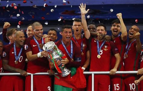 Grupos, calendario, resultados y clasificaciones de la eurocopa 2016, que se disputa en francia entre el 10 de junio y el 10 de julio. Eurocopa 2016 en Francia - MARCA.com