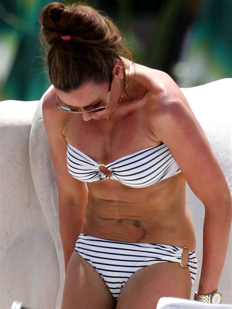 She is known for her work on celebrity wrestling (2005), the big reunion live (2013) and top of the pops (1964). Michelle Heaton Topeka / Michelle Heaton in a Striped ...