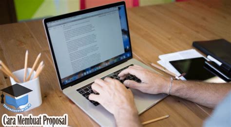 Adapun tujuan surat pengantar ini nantinya ditujukan kepada orang yang menerima proposal atau yang akan membuat keputusan final. Cara Membuat Proposal Yang Benar dan Contohnya Lengkap