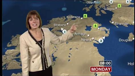 Louise lear, the bbc weather forecaster, is the spitting image of janet ellis. Louise Lear BBC Weather October 5th 2009 HD - YouTube