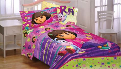 When you're looking for a new queen bed, you'll want one that transforms your space into a relaxing retreat by becoming the centerpiece of the bedroom. Dora the Explorer Bed Sheet Set - Brilliant Stars Bedding ...