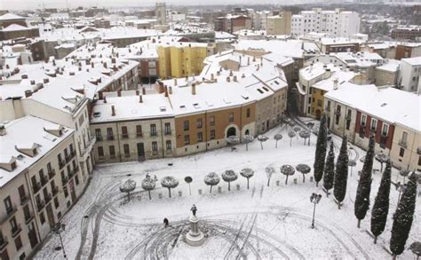 Previsión del tiempo en burgos capital para los próximos 7 días ver la previsión del tiempo para este fin de semana en burgos capital burgos pert. La nieve obliga a cerrar tres puertos de Burgos y a usar ...