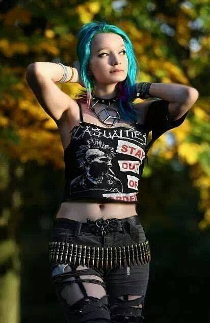 The titans then arrive to stop him. Punk rock girl | Punk girl fashion, Punk outfits