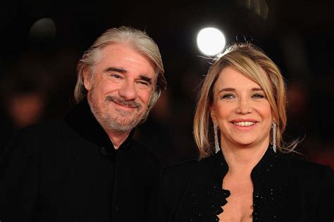 Simona izzo, ospite di vieni da me, ha parlato di tutti i suoi più grandi amori: Ricky Tognazzi, marito di Simona Izzo: lei doveva sposare ...