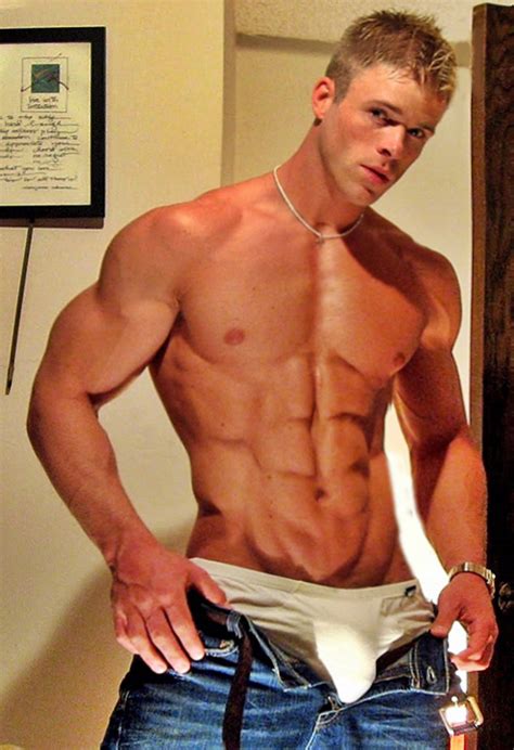 Brian bulges shoves his bulging manhood into hot blonde gash. BUILT by tallsteve: He Needs You To...