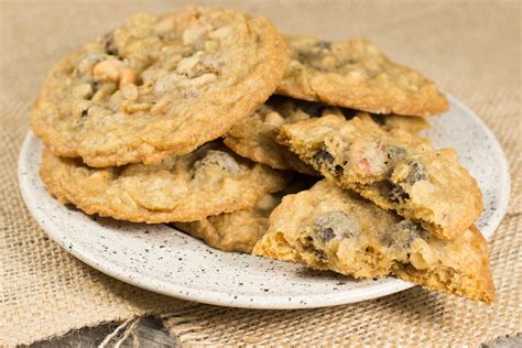 Cowboy Cookies Recipe   New Free eCookbook: 15 Homemade Cookies 
