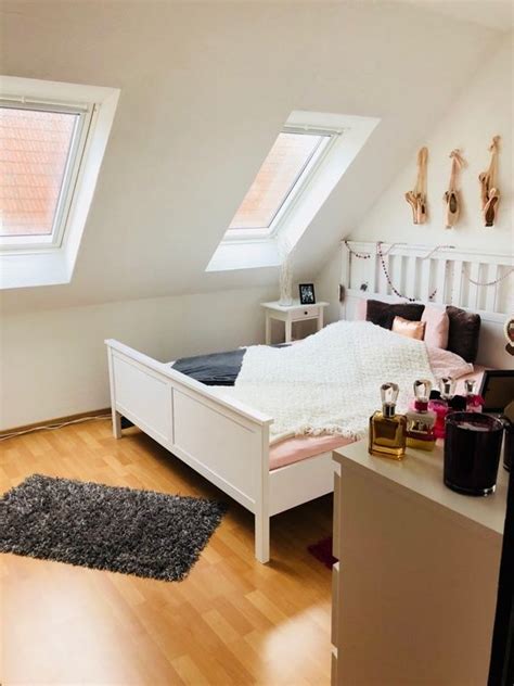 Provisionsfrei ab sofort 28,5 m² + ab 01.09. Schönes Zimmer in Mädels-WG - Zimmer möbliert Oldenburg ...