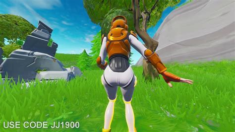 Top 100 thicc fortnite fortnite royale victory skins in real life. *THICC* Rox Skin WITH AWESOME HOT Dances! (Back ...