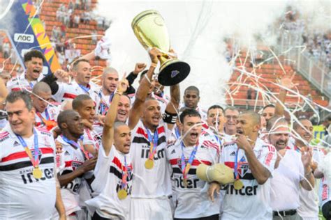 São paulo futebol clube, commonly referred to as são paulo, is a professional football club in the morumbi district of são paulo, brazil, founded in 1930. Copa São Paulo 2020: como assistir aos jogos AO VIVO online