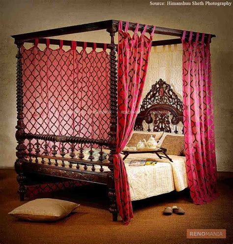 Accents on the leaves and branches, this forest canopy bed begs for bronze, copper, pewter or greenwood brown special finishes to. FOUR POSTER - The King of Beds (With images) | Indian ...