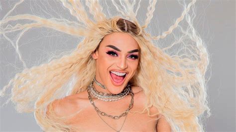 Mais acessadas de pabllo vittar. Conheça a trajetória da carreira de Pabllo Vittar na música