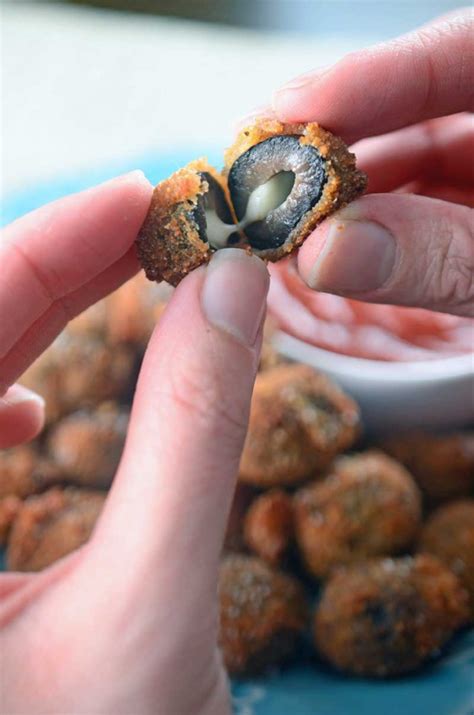 Not olive garden, but similar, wrote paganjessica. Crispy Mozzarella Stuffed Olives - Life's Ambrosia