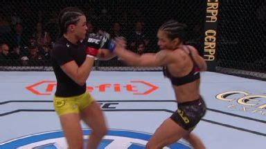 Viviane araujo made good on her octagon debut earlier tonight (sat., may 11, 2019) at ufc. Viviane "Vivi" Araujo Fight Results, Record, History ...