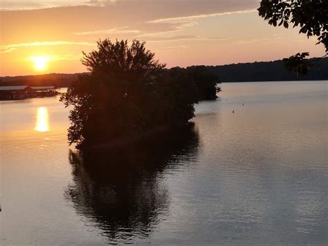 Tennessee river officially starts from knoxville, the confluence of holston and french board rivers. The Home Stretch- Seventy Miles to Paducah | Tennessee ...