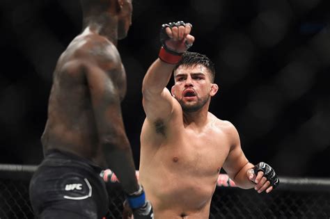 Самые новые твиты от #onamission4gold (@kelvingastelum): Kelvin-gastelum - MMA.uno , #1 En noticias de Artes ...