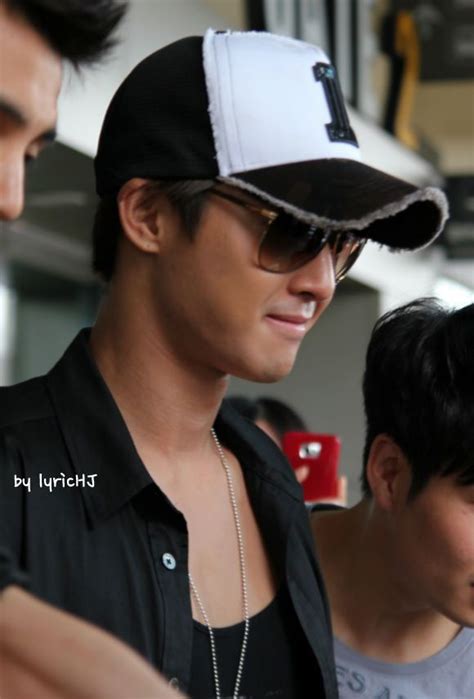 And i love my spring days!! Kim Hyun Joong 김현중 ♡ hat ♡ sunglasses ♡ Kpop ♡ Kdrama ...