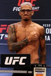 Charles oliveira breaking news and and highlights for ufc 262 fight vs. Charles "do Bronx" Oliveira MMA Stats, Pictures, News ...