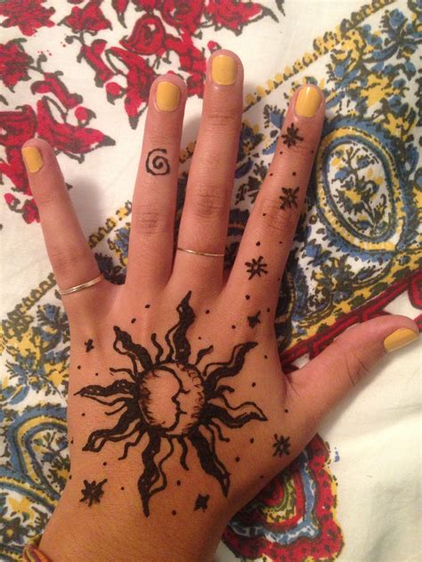 Usually, henna tattoo lasts 2 to 3 weeks but they look. Pin by Allie Henderson on Henna | Tattoos, Tattoo trends ...