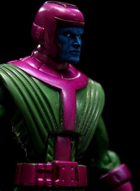 Staffel 1 folge 15 kang, der eroberer, reist aus der zukunft auf die erde mit dem ziel captain america auszuschalten. # Kang ( O Conquistador ) Marvel Legends Série Ares Hasbro ...