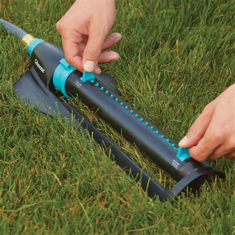 Buy an impact sprinkler on a tripod. Rectangular Sprinkler | Gilmour
