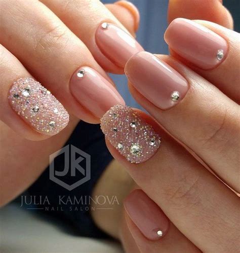 Si piensas hacerte el esmaltado permanente gelish en casa, lo mejor que puedes hacer es comprar un kit. Pin de Diana Sch en Simple nail design | Manicura de uñas ...