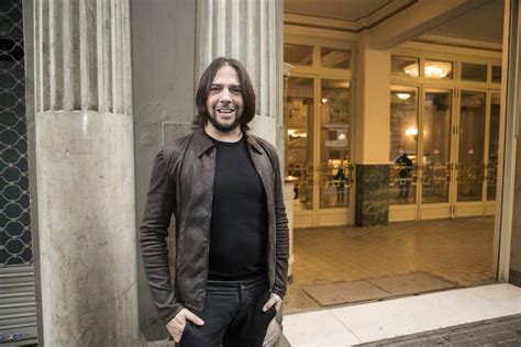 When he was 15 years old, he joined the 'ballet nacional de españa'. Joaquín Cortés muestra su 'esencia' en su regreso a los ...