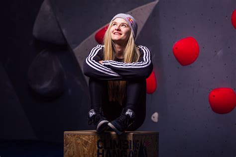 Shauna coxsey mbe (born 27 january 1993) is an english professional rock climber. I Never Leave Without... My Pillow from Home | Shauna Coxsey, Professional Climber - Amuse