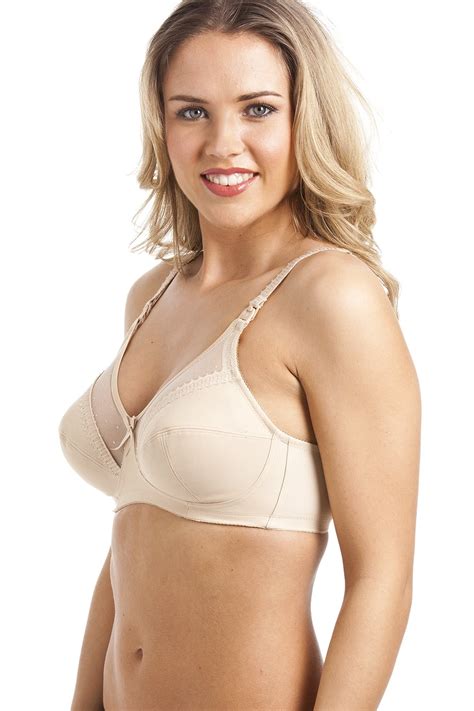 Enjoy the comfort and flexibility of freya's nursing bras. Beige Full Cup Non Wired Nursing Maternity Bra