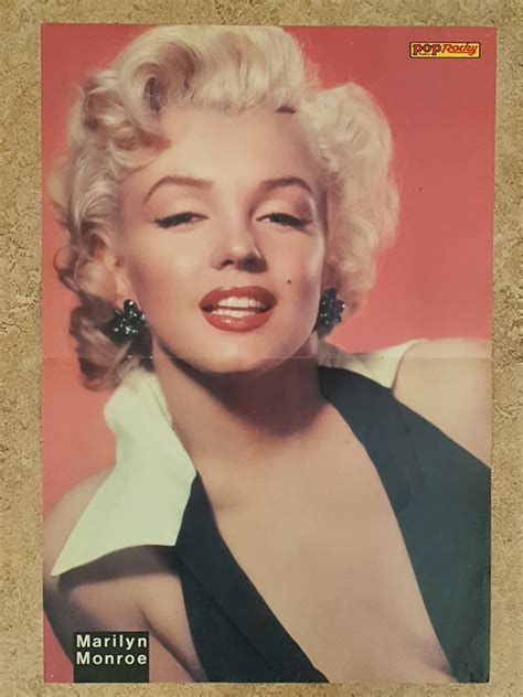 One look at miss monroe convinced the director that she was star material. Marilyn Monroe - Poster / Bild (410279162) ᐈ Köp på Tradera