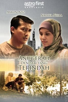 Salma hanya mendiamkan diri namun di dalam hatinya turut bertanya soalan yang sama. Tonton Anugerah Dendam Yang Terindah Full Movie ...