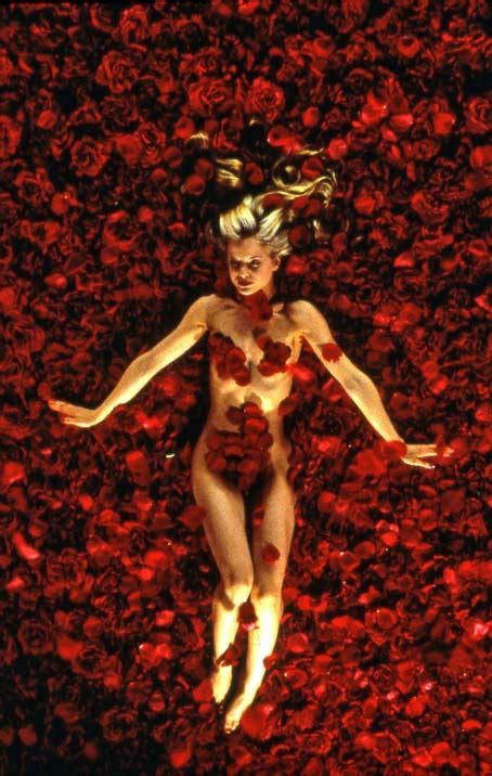 American beauty (1999) cast and crew credits, including actors, actresses, directors, writers and more. Photo du film American Beauty - Photo 4 sur 30 - AlloCiné