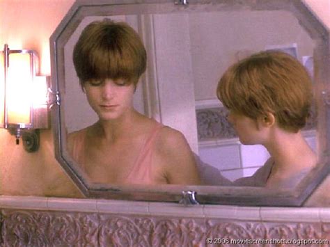 Trailer • 1:57 • july 8, 2010. Vagebond's Movie ScreenShots: Single White Female (1992)